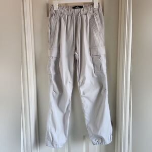 Hollister Men's‎ Epic Flex Drawstring Parachute Cargo Pants Light Gray Size XS